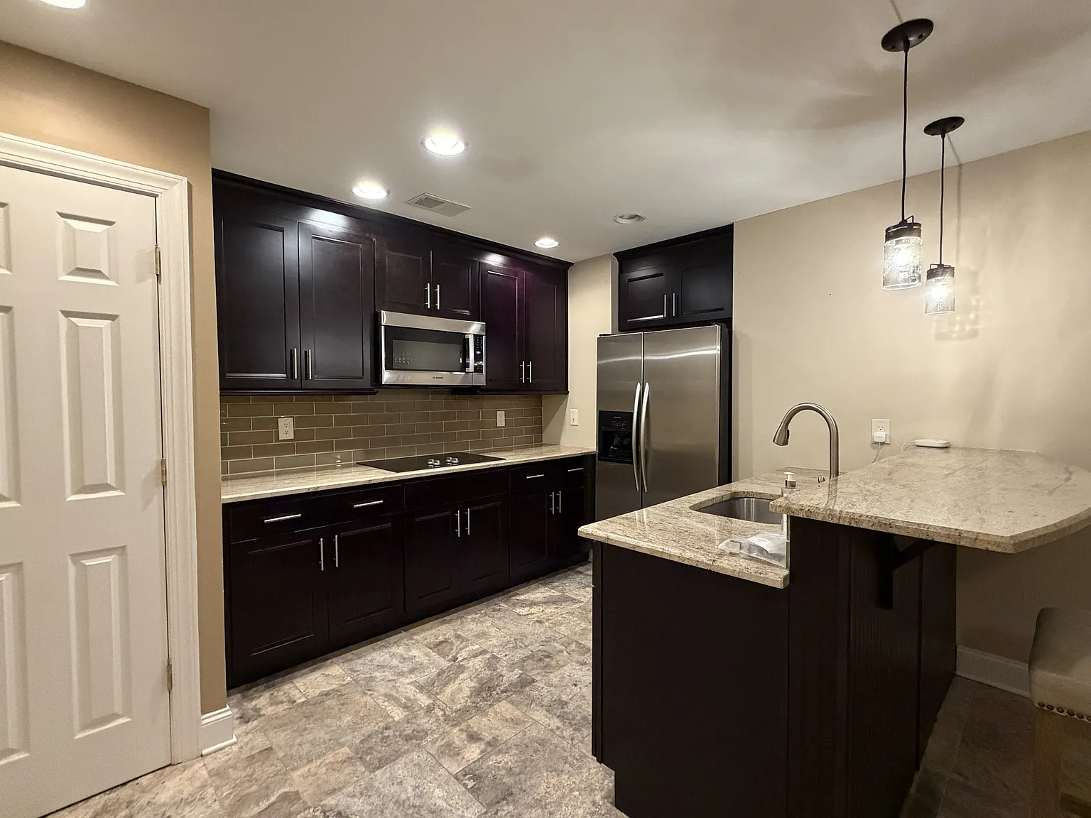 Village Terrace Dr, Dunwoody — Photo 4