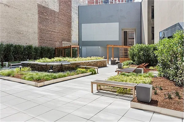 Rented by The Dermot Realty Management Company | media 41