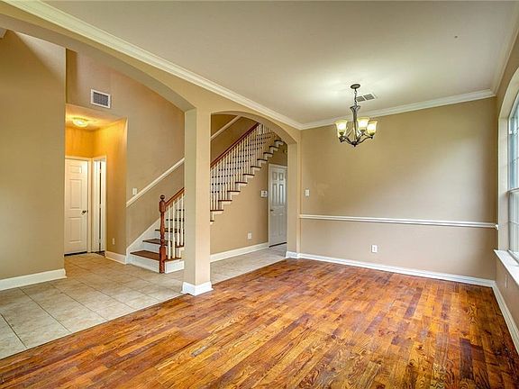 5th image of 3402 Nandina Dr