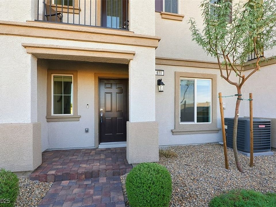 1st image of 611 Sedum Ave