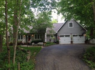 1896 E Oak St, Flora, IN 46929