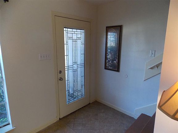 2nd image of 6203 Star Lake Dr