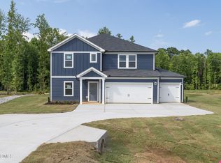 104 Stradshire Ct, Zebulon, NC 27597