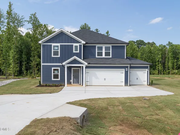 104 Stradshire Ct, Zebulon, NC 27597