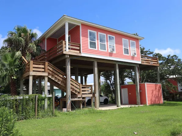 157 Fig Ln, Grand Isle, LA 70358