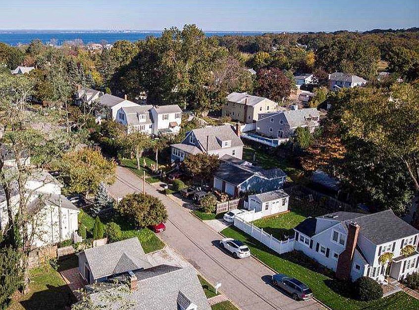 2nd image of 19 Herman Ave