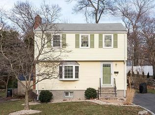70 Ridgeway St, Dedham, MA 02026
