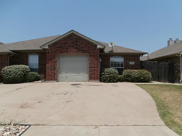 5721 Swords Dr — Photo 1