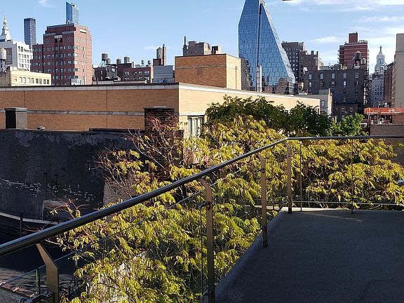 4th image of 135 W 14th St Unit Res 7