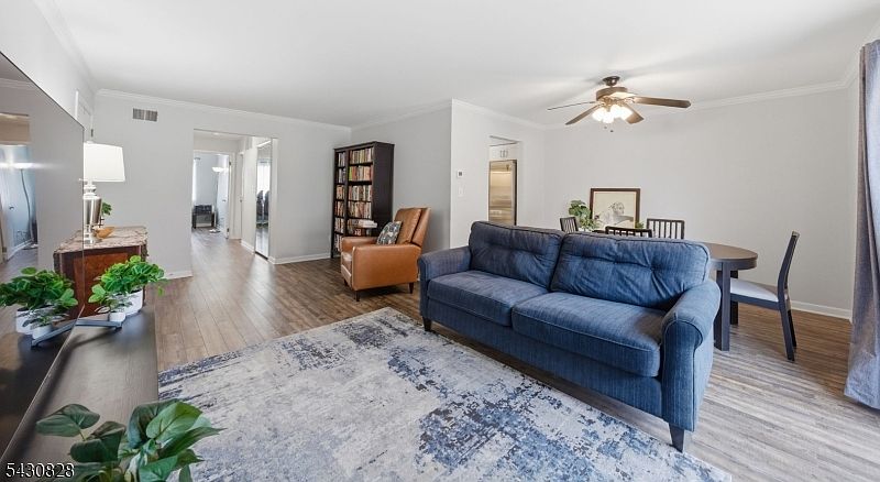 1st image of 825 Riverside Ave #203