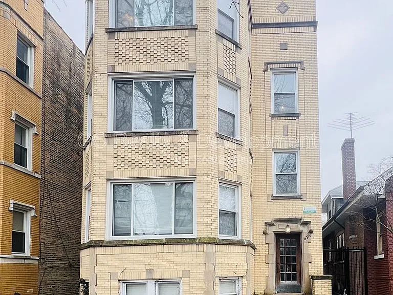 6316 N Rockwell St #G — Photo 1