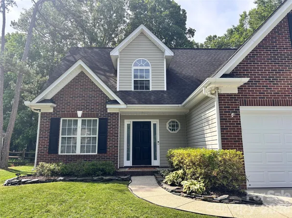 3000 Enderbury Dr, Indian Trail, NC 28079