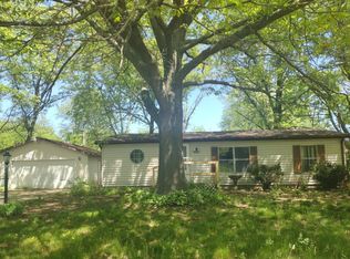 30107 Oriole St, Elkhart, IN 46517