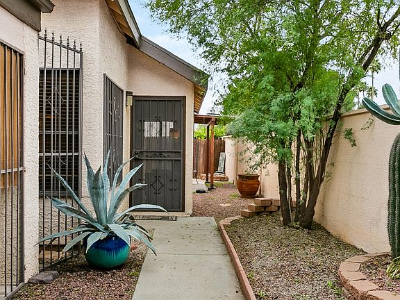 4th image of 1461 W Calle Gallego
