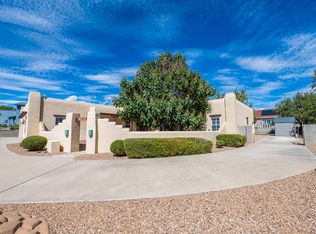 1161 Mesa Ridge Dr SW, Los Lunas, NM 87031