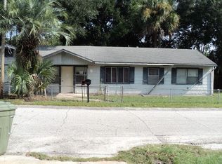 2012 Geary Ave, Palatka, FL 32177