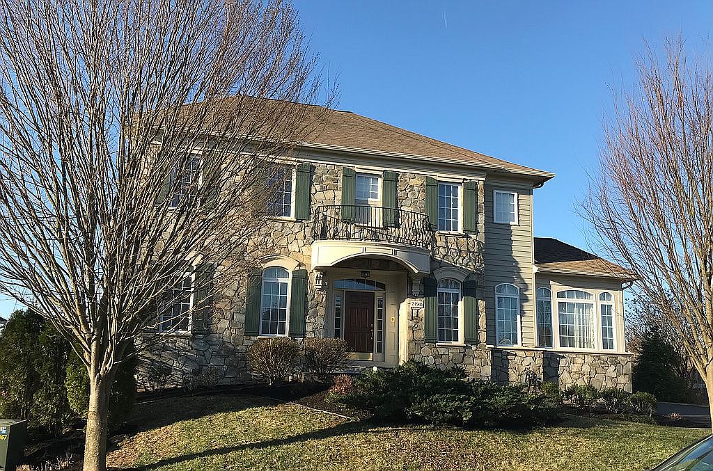 24945 Castleton Dr, Chantilly, VA 20152 | Zillow