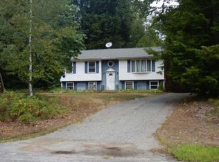 2 Deer Run Cir, Kingston, NH 03848
