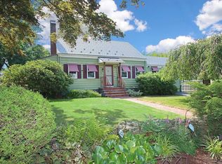 33 Vineyard Rd, North Haven, CT 06473