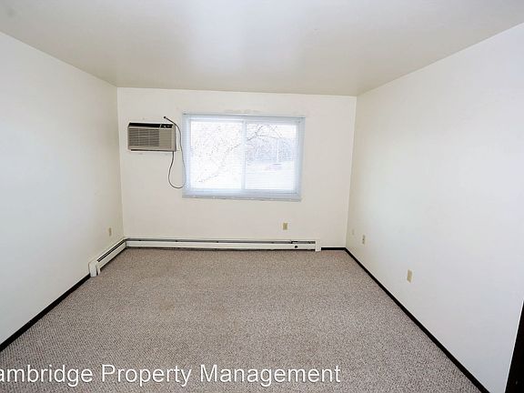 5th image of 2603 7th Ave S #33