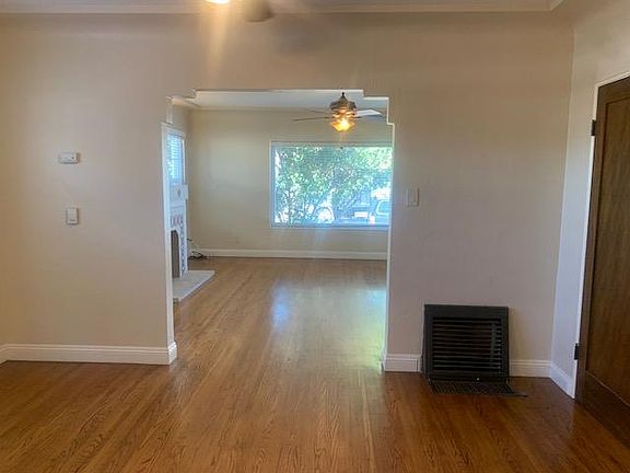 3rd image of 685 Euclid Ave