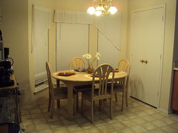 Breakfast Nook