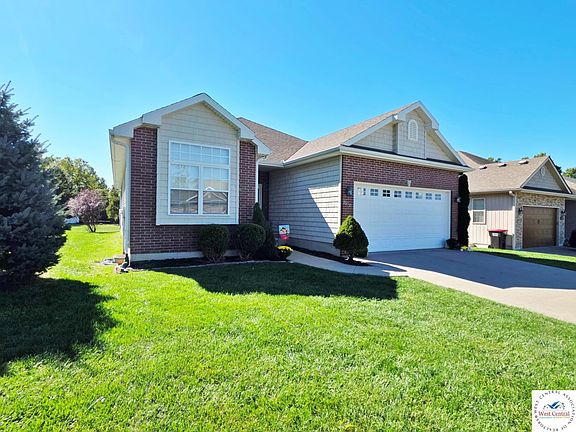 2nd image of 2582 James Ln