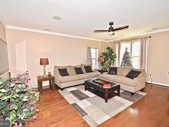 2nd image of 7795 Culloden Crest Ln