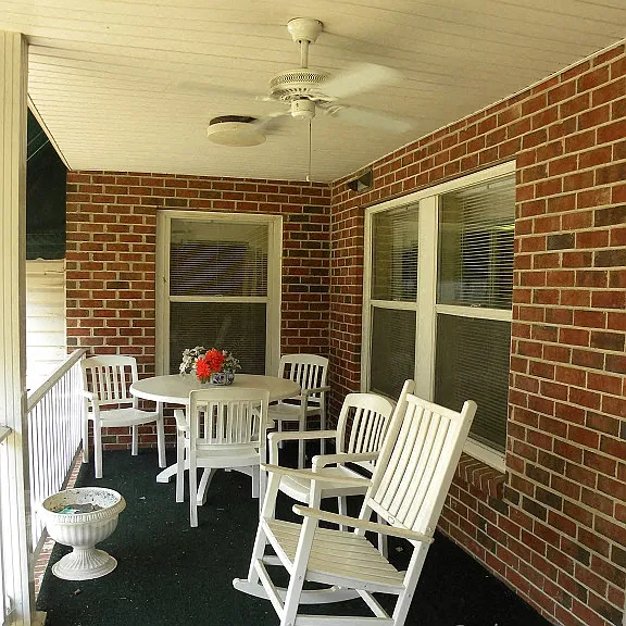 Lexington Commons — Photo 43
