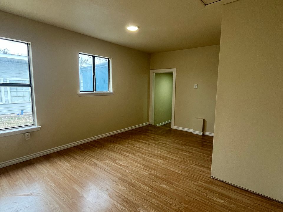 2nd image of 137 Brenner St #1B