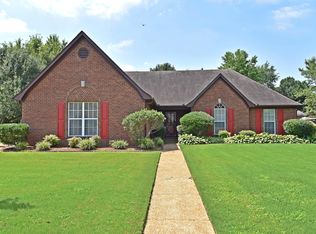 9099 Lakeside Dr, Olive Branch, MS 38654