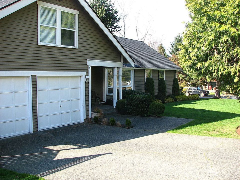 Home is on Large Corner Lot