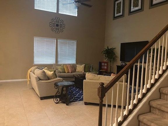 4th image of 33 Reef Bay Ct