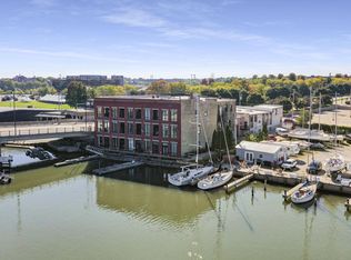 542 State St UNIT A, Racine, WI 53402