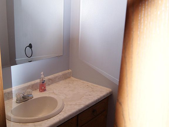 4th image of 31020 Foxhill Ave