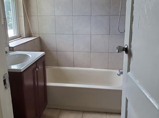 47 Eckert Ave APT 3, Newark, NJ 07112