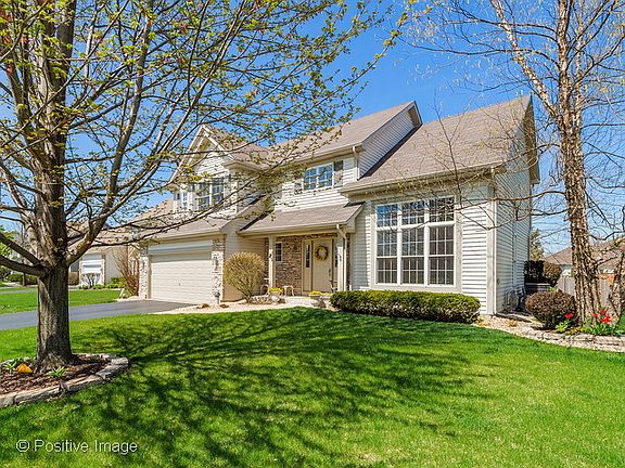 2nd image of 807 Fairfield Way