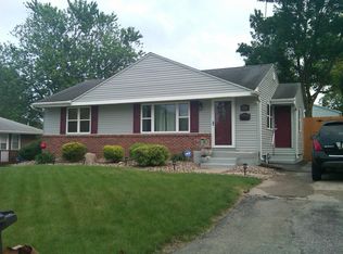 1218 Southlawn Dr, Des Moines, IA 50315