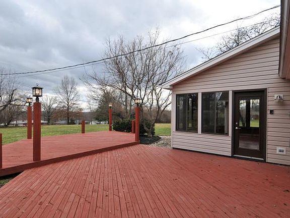 2nd image of 48 Heatherwood Ct