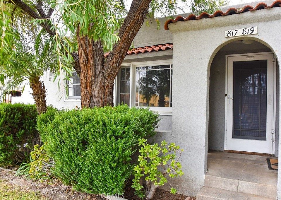 1st image of 817 E Palm Ave