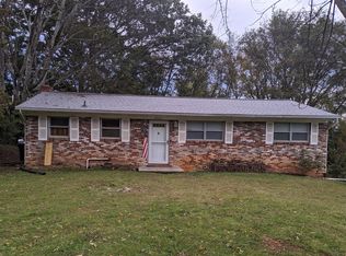 4322 Ollie Davis Dr, Knoxville, TN 37914