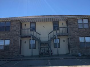 518 Cantebury Dr APT C, Warrensburg, MO 64093
