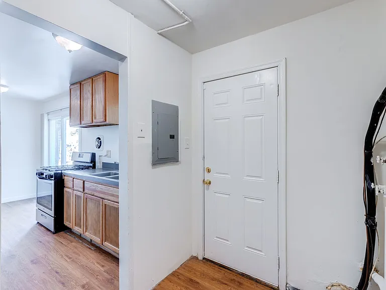 3357 Dill Ave — Photo 8