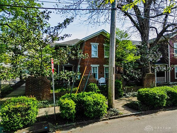 4th image of 248 Green St