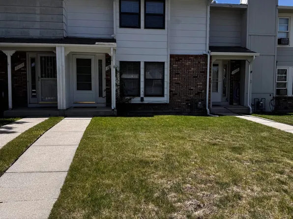 2627 Sagebrush Ave, Cheyenne, WY 82009