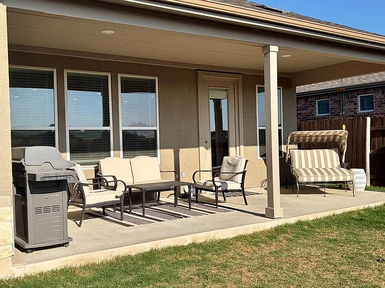 193 Slenderleaf Dr — Photo 15