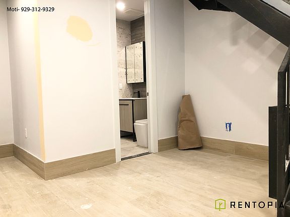 5th image of 99 N 4th St #105