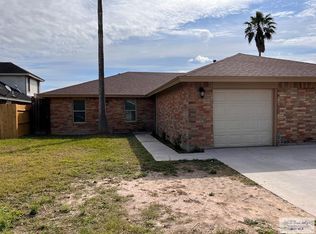 910 Live Oak Cir APT B, Harlingen, TX 78550