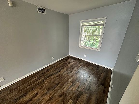 3rd image of 341 Corbin Ave #4