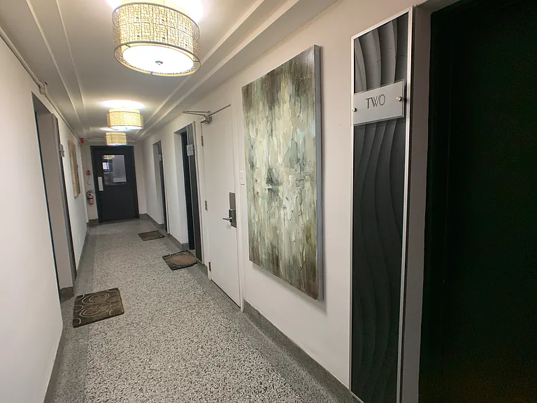 340 Cooper St #33 — Photo 3